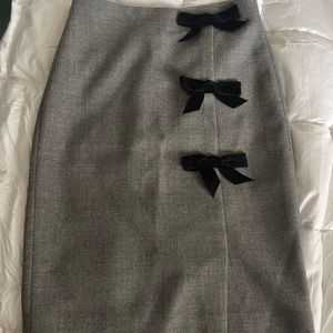 J.Crew Wool Skirt with Front Slit & Velvet Bow Details - Size 4